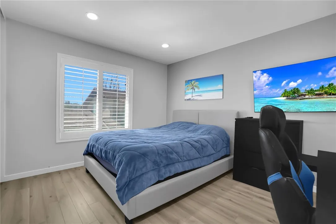 1684 Aspen Village Way, West Covina, California 91791 home-pic-26