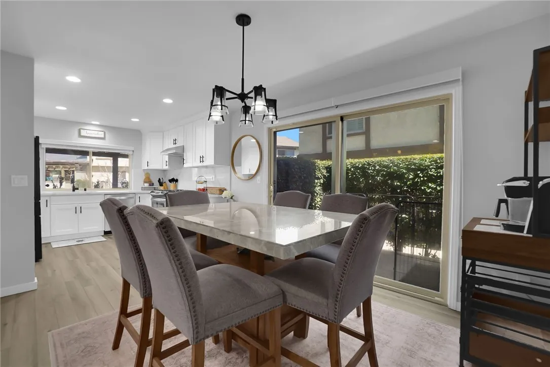 1684 Aspen Village Way, West Covina, California 91791 home-pic-10