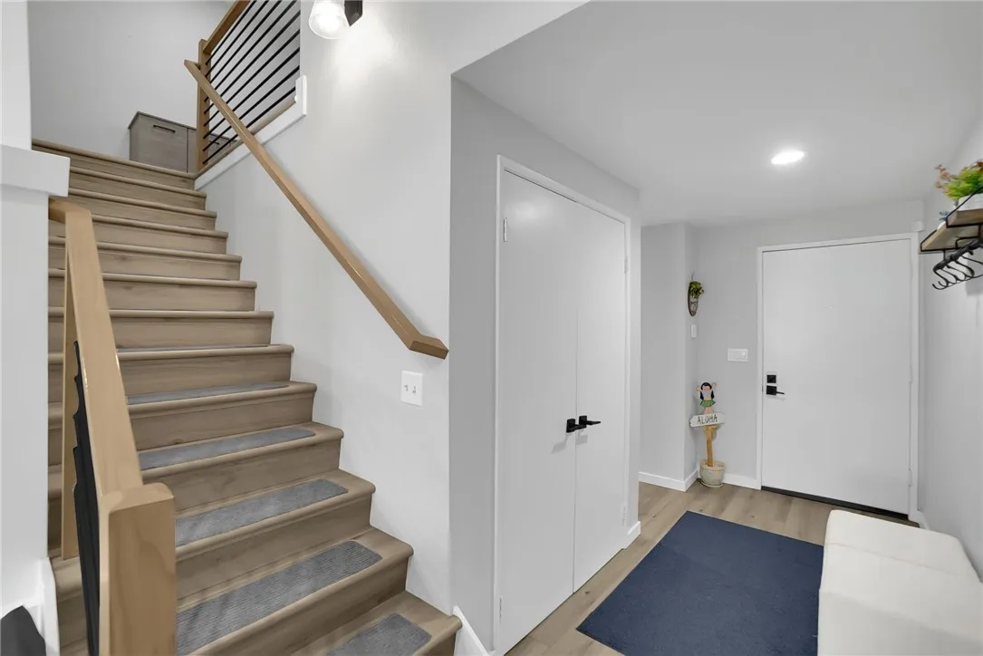 1684 Aspen Village Way, West Covina, California 91791 home-pic-19