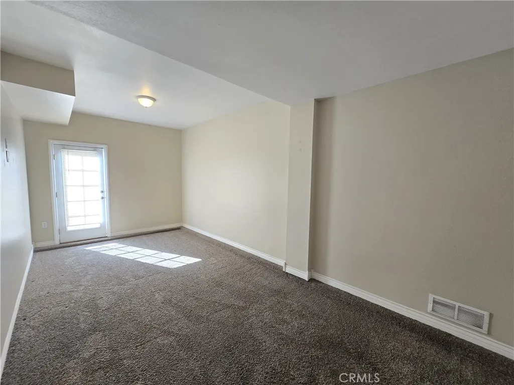 1869 Petaluma, Chula Vista, California 91913 home-pic-24