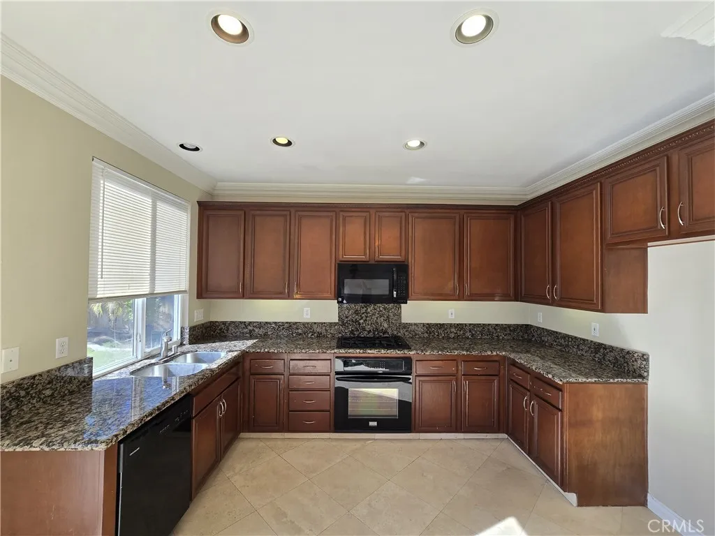 1869 Petaluma, Chula Vista, California 91913 home-pic-3