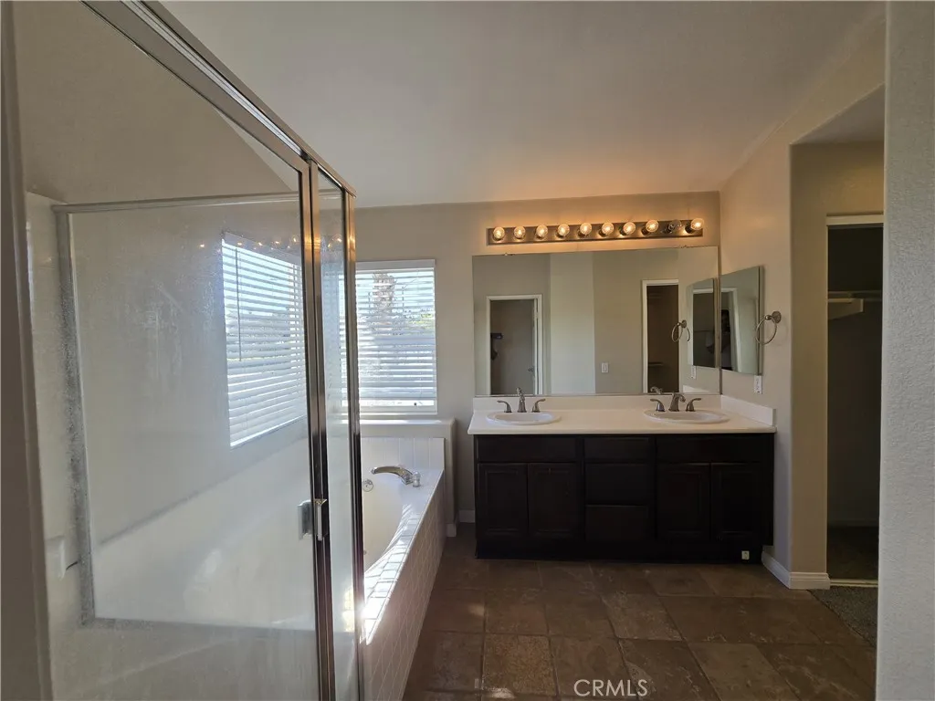 1869 Petaluma, Chula Vista, California 91913 home-pic-11