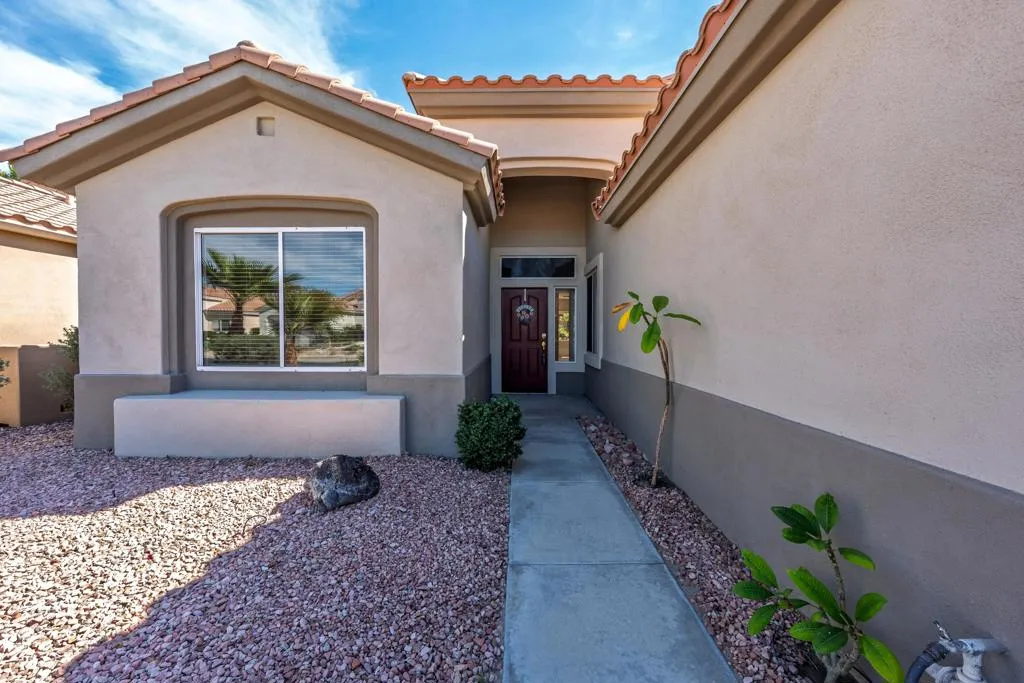 37410 Medjool Avenue, Palm Desert, California 92211 home-pic-6
