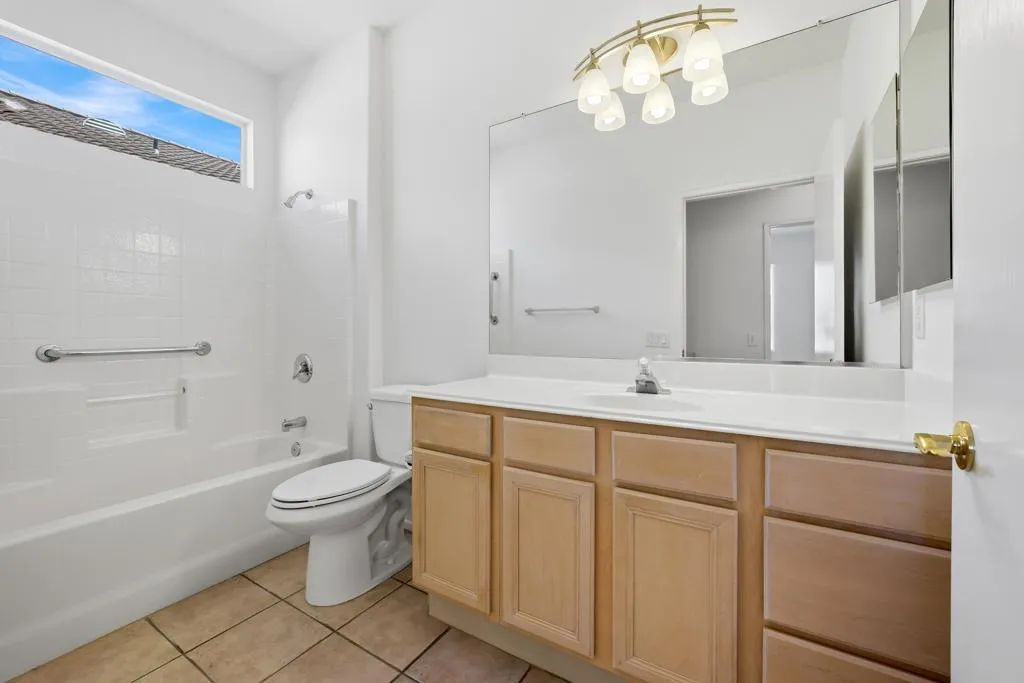 37410 Medjool Avenue, Palm Desert, California 92211 home-pic-31