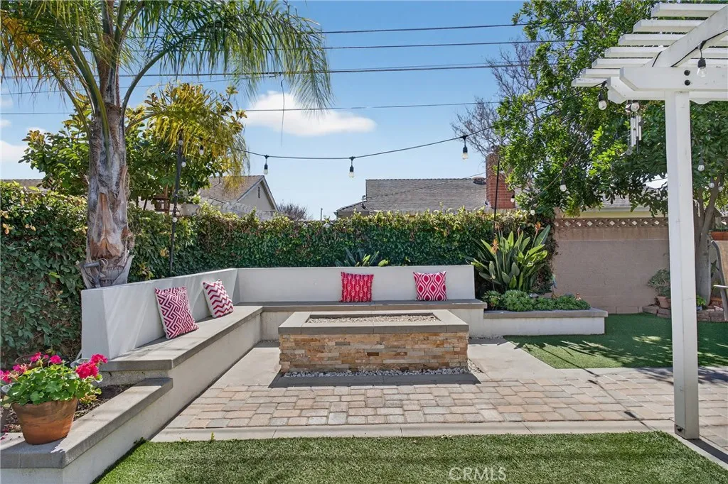 1758 W Siva, Anaheim, California 92804 home-pic-27
