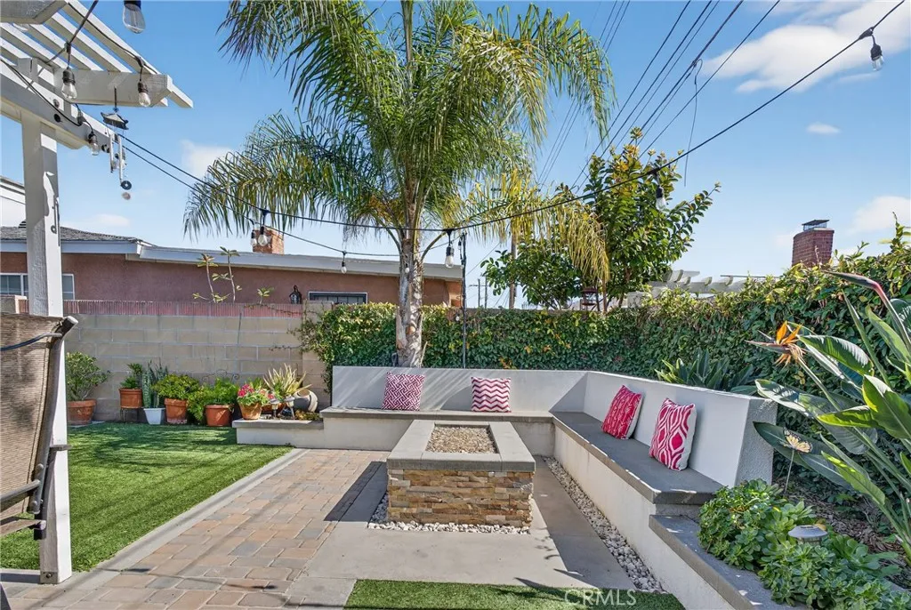 1758 W Siva, Anaheim, California 92804 home-pic-22