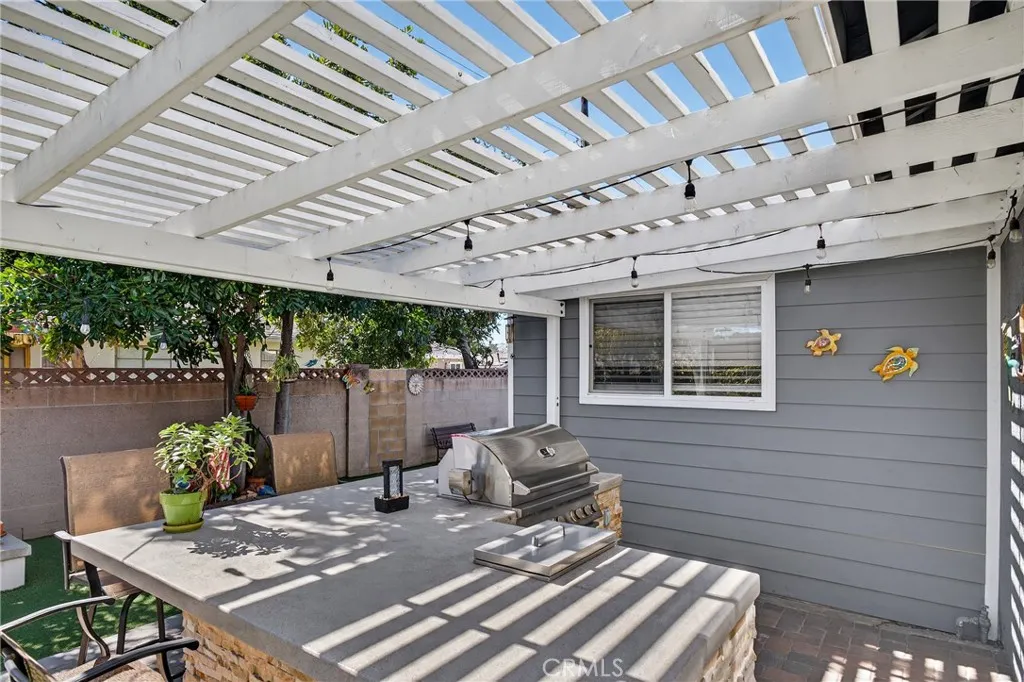 1758 W Siva, Anaheim, California 92804 home-pic-30