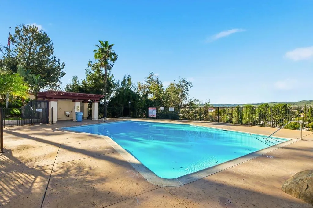 10794 Jeanne Ter E, Santee, California 92071 home-pic-24