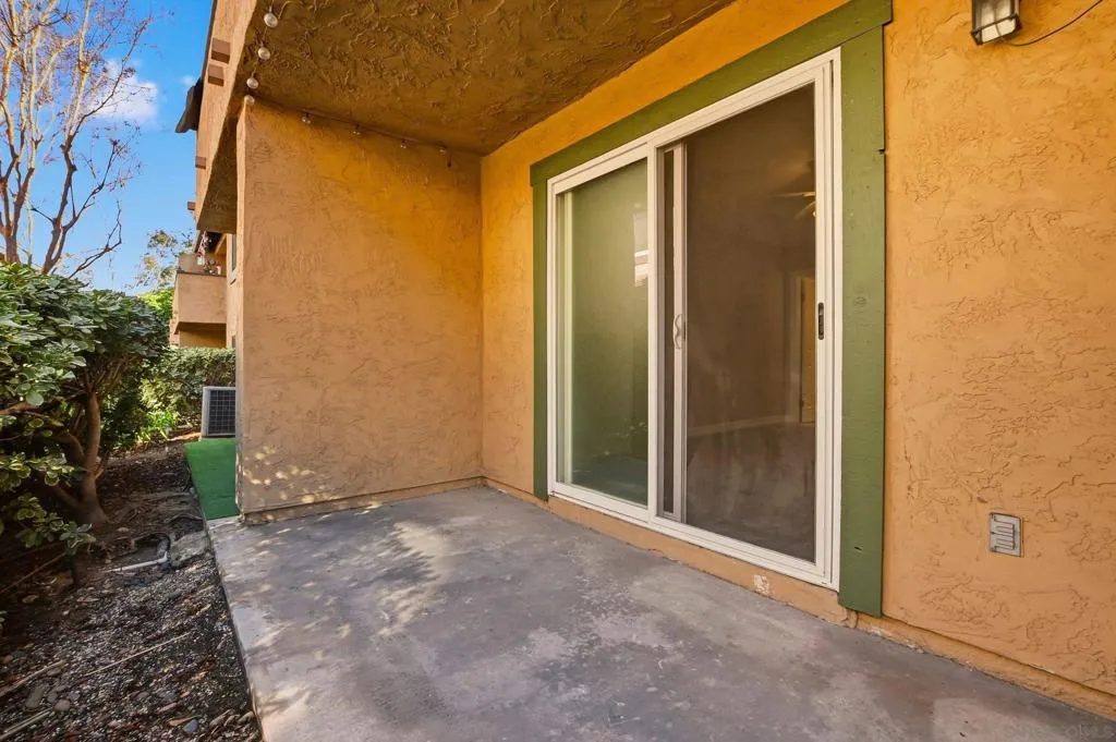 10794 Jeanne Ter E, Santee, California 92071 home-pic-22