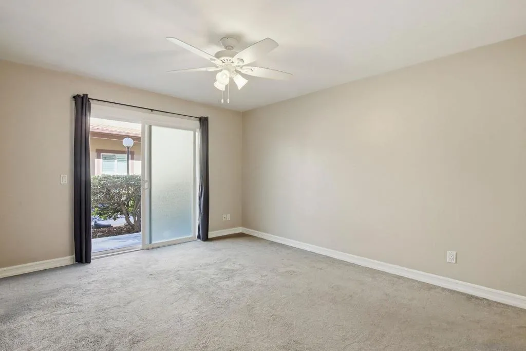 10794 Jeanne Ter E, Santee, California 92071 home-pic-17