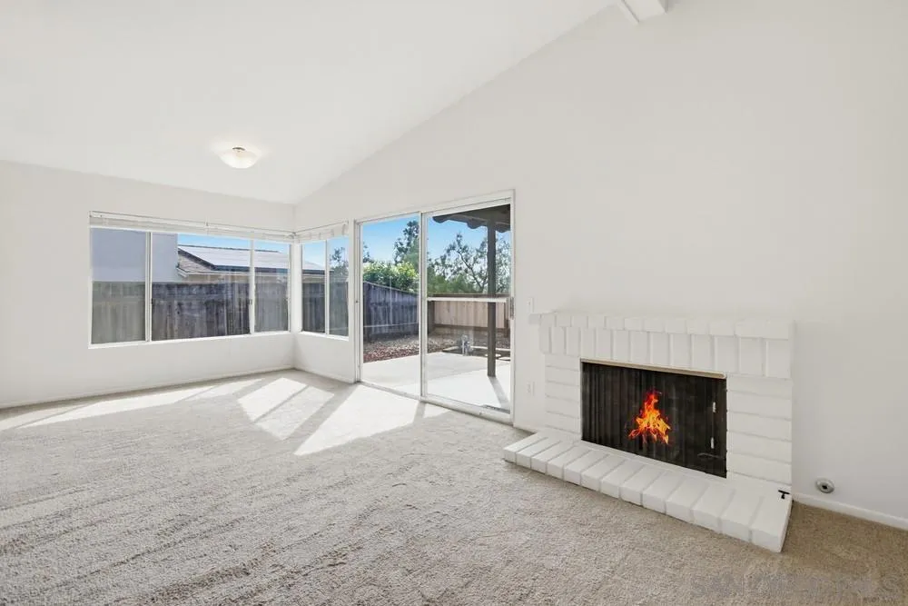 321 Skyridge Ln, Escondido, California 92026 home-pic-5