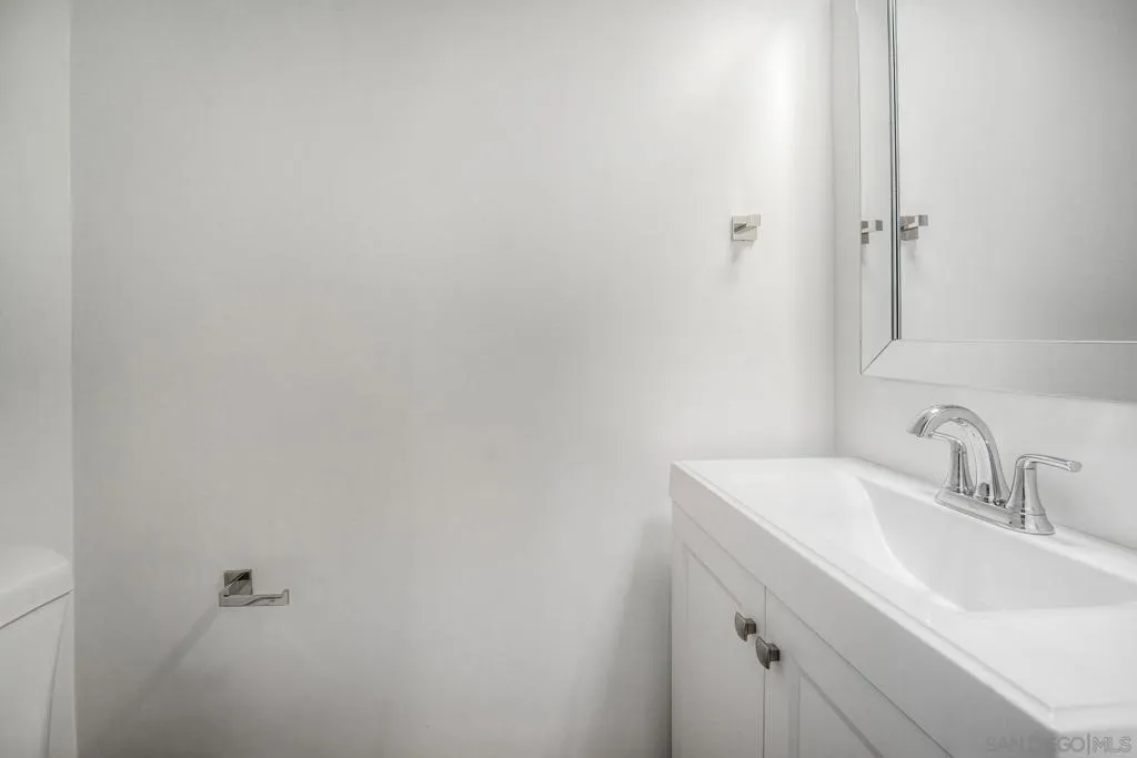 3427 Argyle St, San Diego, California 92111 home-pic-24