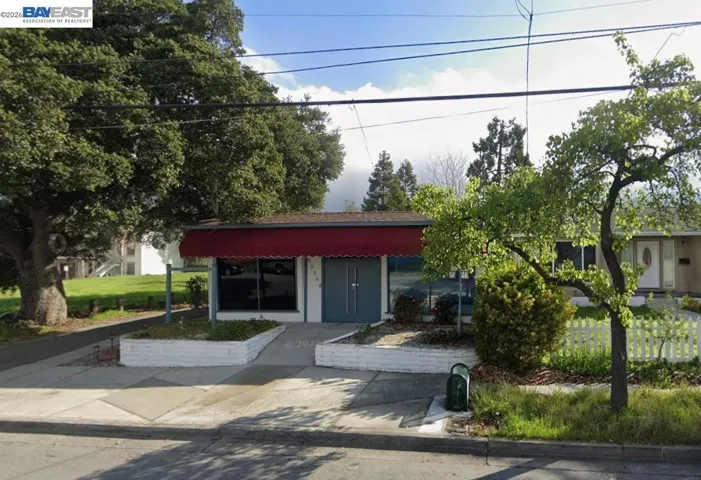 Neigboring Property