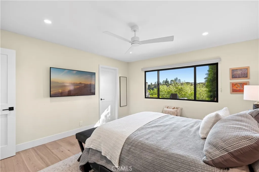 659 Vista Bonita, Newport Beach, California 92660 home-pic-21