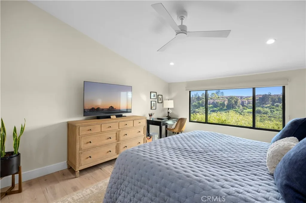 659 Vista Bonita, Newport Beach, California 92660 home-pic-15