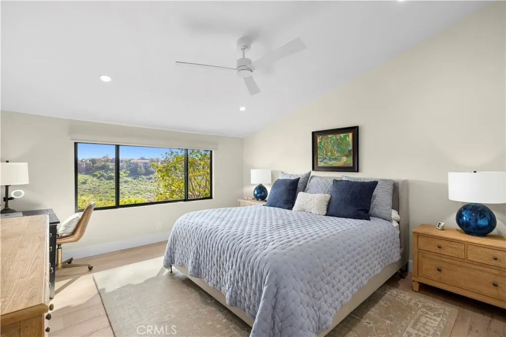 659 Vista Bonita, Newport Beach, California 92660 home-pic-14