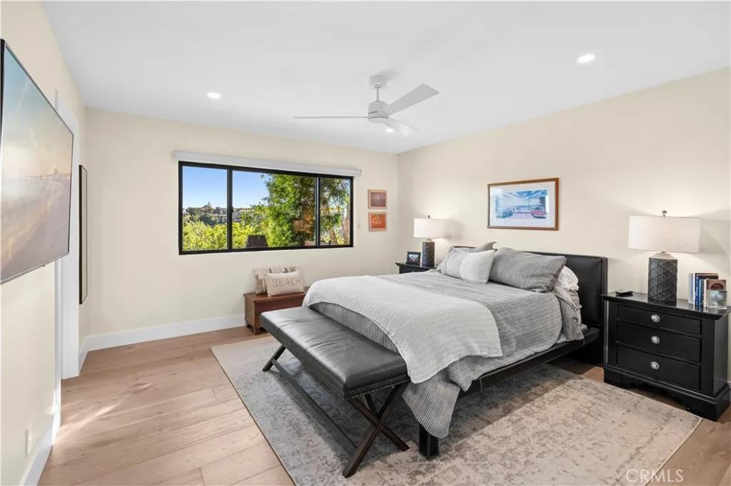 659 Vista Bonita, Newport Beach, California 92660 home-pic-18