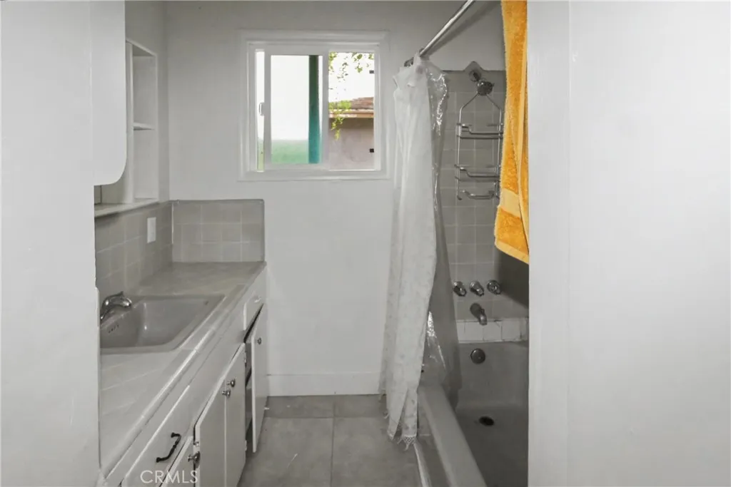 141 W 29th, Long Beach, California 90806 home-pic-14