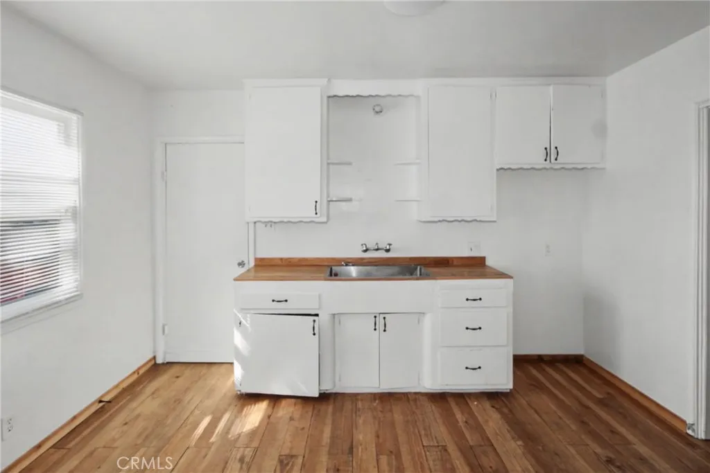 141 W 29th, Long Beach, California 90806 home-pic-8