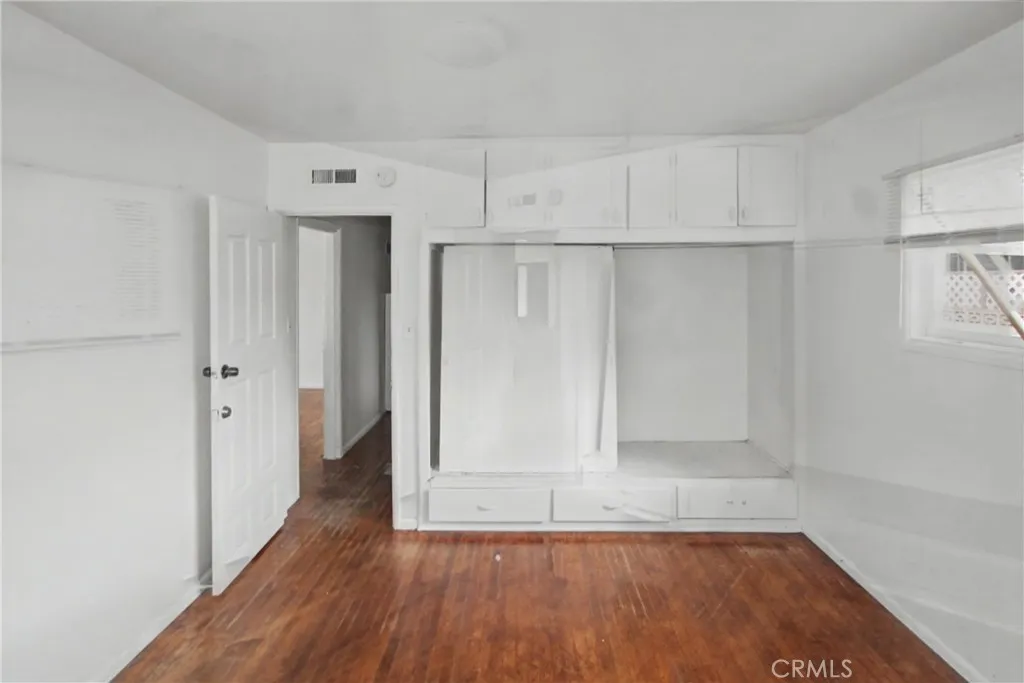 141 W 29th, Long Beach, California 90806 home-pic-13