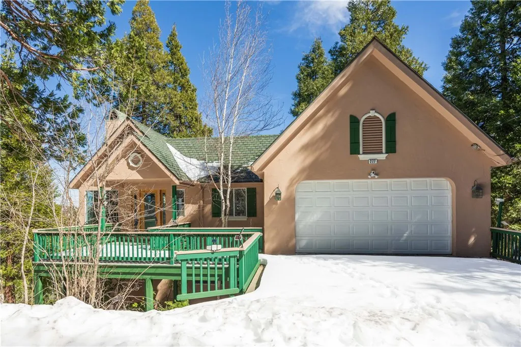 277 Grizzly Road, Lake Arrowhead, California 92352 home-pic-1