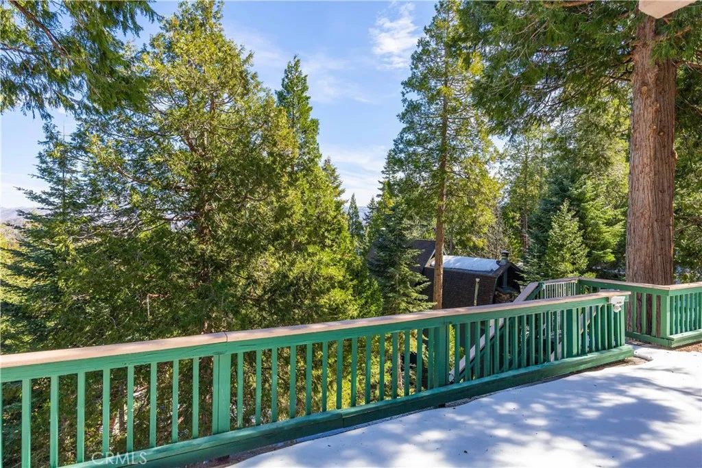 277 Grizzly Road, Lake Arrowhead, California 92352 home-pic-11