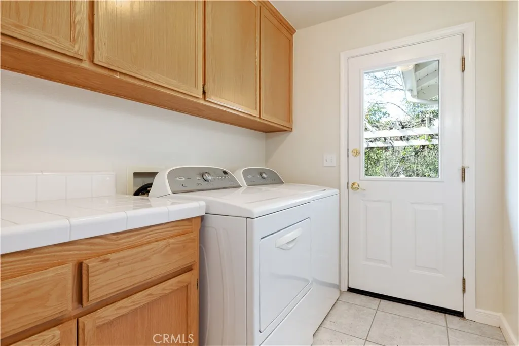 1235 Shane Lane, Templeton, California 93465 home-pic-21