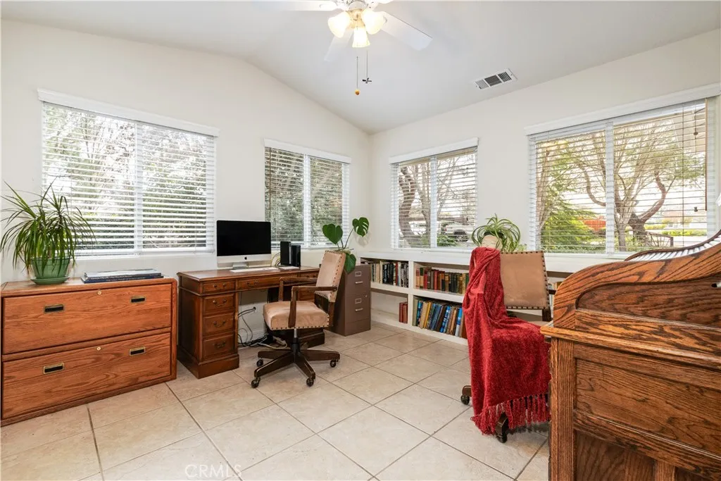 1235 Shane Lane, Templeton, California 93465 home-pic-8