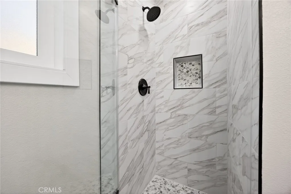 1420 Felicita Court, Upland, California 91786 home-pic-26