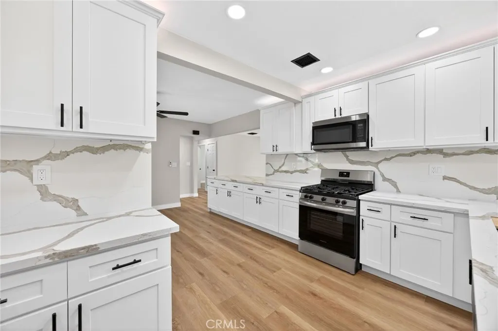 1420 Felicita Court, Upland, California 91786 home-pic-10