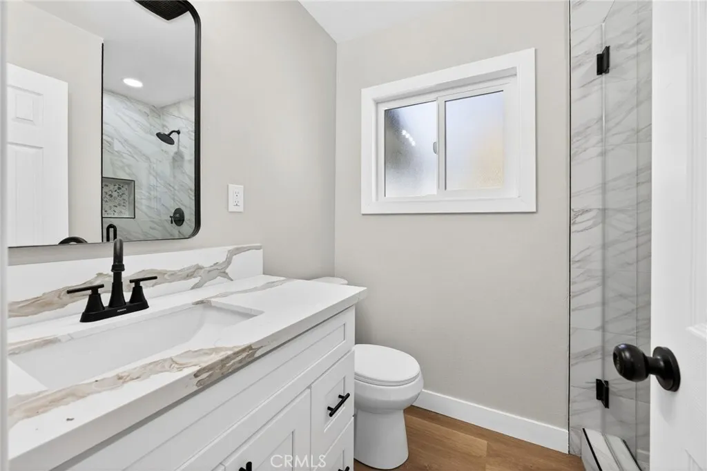 1420 Felicita Court, Upland, California 91786 home-pic-25