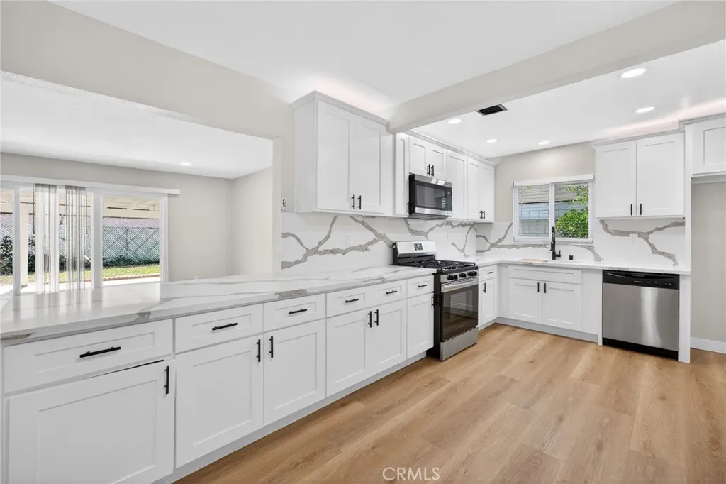 1420 Felicita Court, Upland, California 91786 home-pic-7