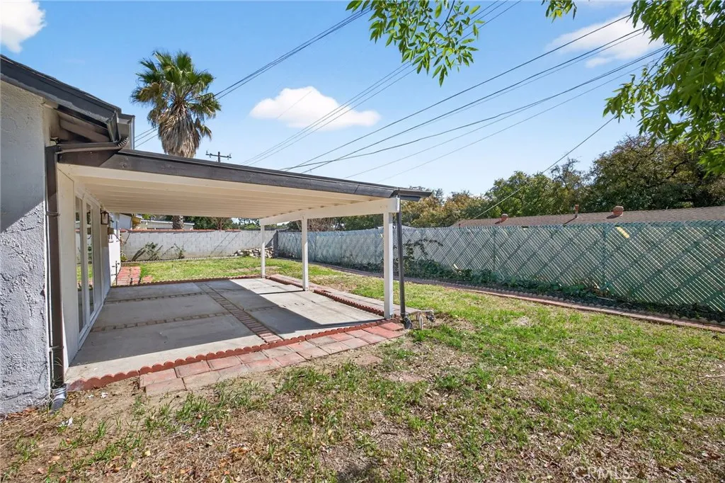 1420 Felicita Court, Upland, California 91786 home-pic-35