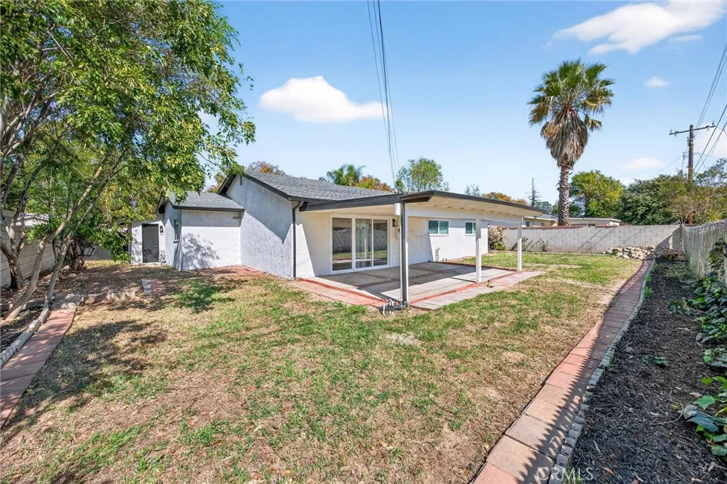 1420 Felicita Court, Upland, California 91786 home-pic-33
