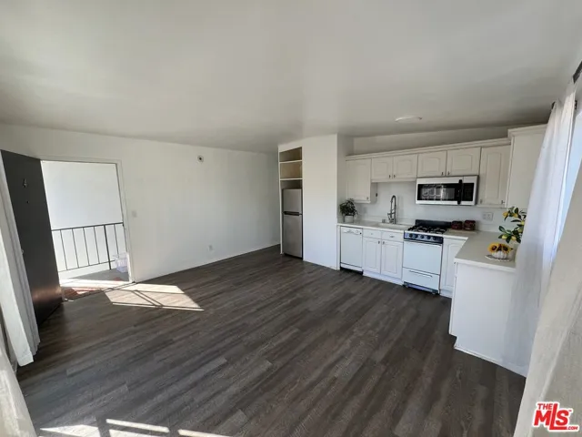 35 23rd Avenue, Venice, California 90291