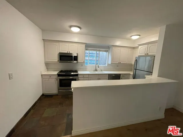 35 23rd Avenue, Venice, California 90291