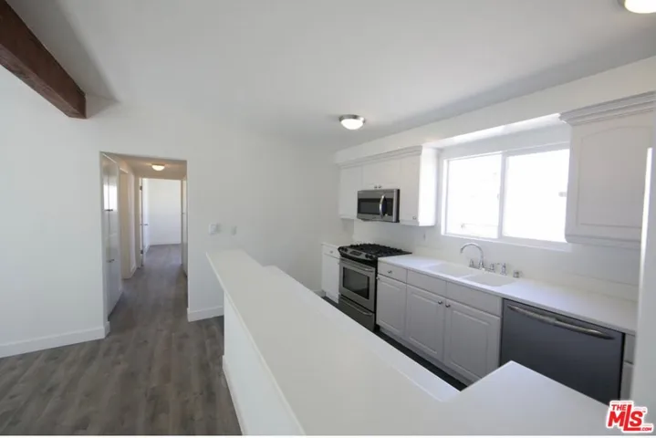 35 23rd Avenue, Venice, California 90291