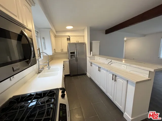 35 23rd Avenue, Venice, California 90291