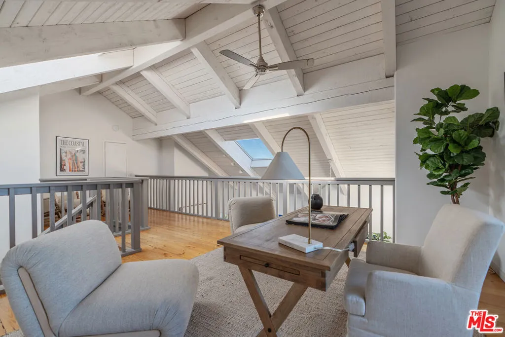 20675 Medley Lane, Topanga, California 90290 home-pic-11