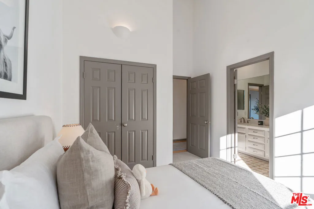 20675 Medley Lane, Topanga, California 90290 home-pic-22