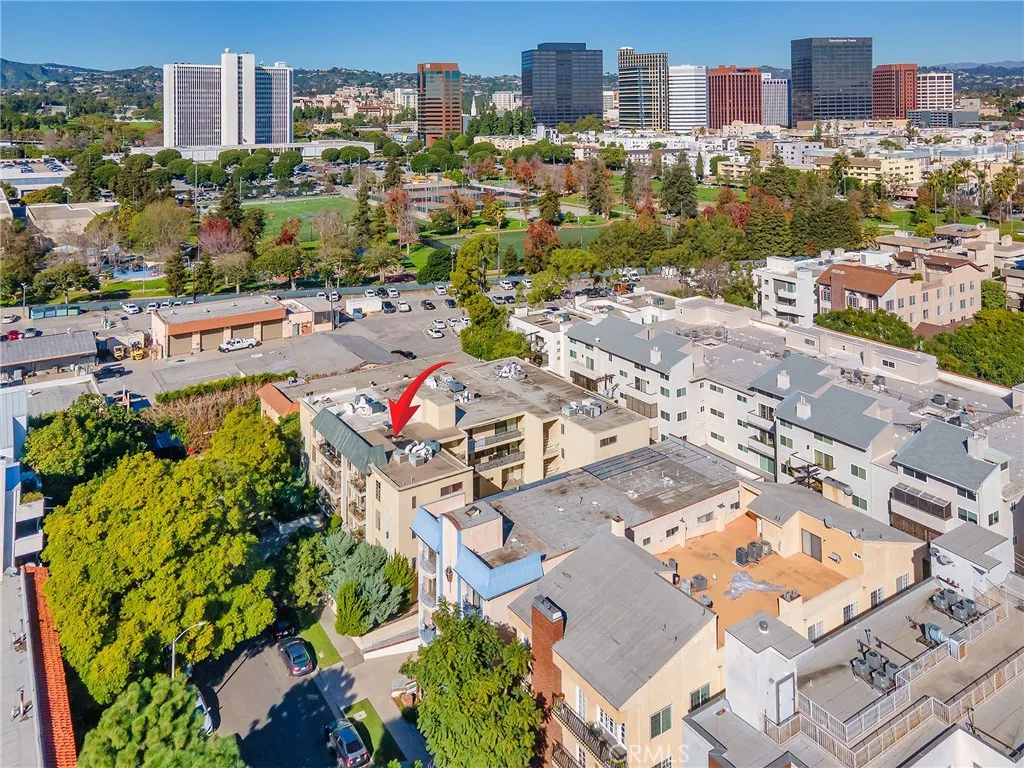 1410 S Bentley Avenue 103, Westwood Century City, California 90025 home-pic-38