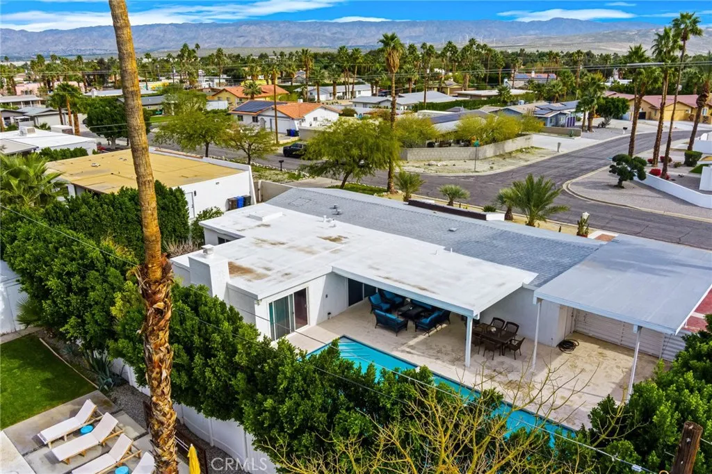 2303 N Magnolia, Palm Springs, California 92262 home-pic-6