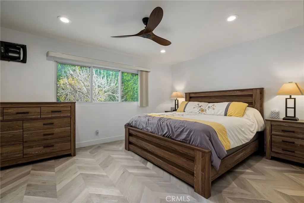 2303 N Magnolia, Palm Springs, California 92262 home-pic-45