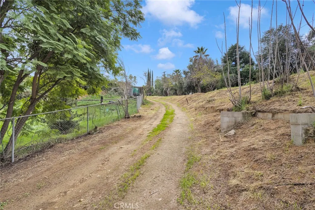 31460 Knoll, Redlands, California 92373 home-pic-36