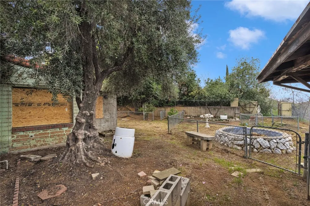 31460 Knoll, Redlands, California 92373 home-pic-24