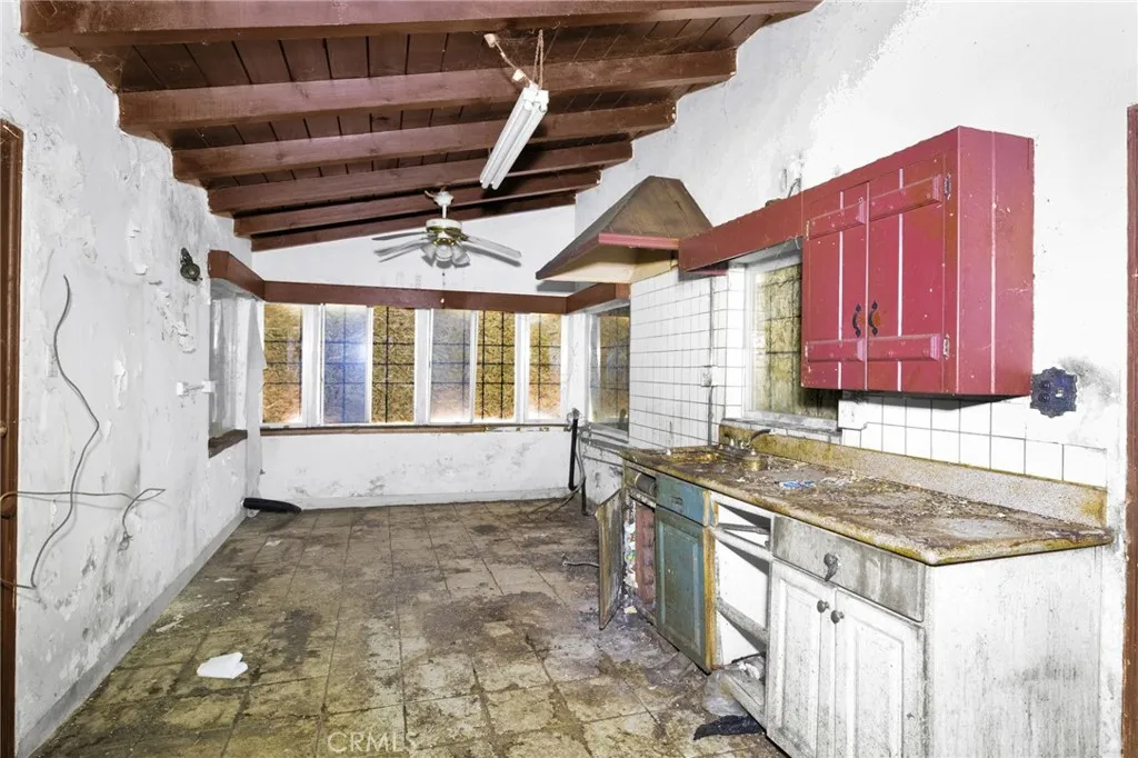 31460 Knoll, Redlands, California 92373 home-pic-17