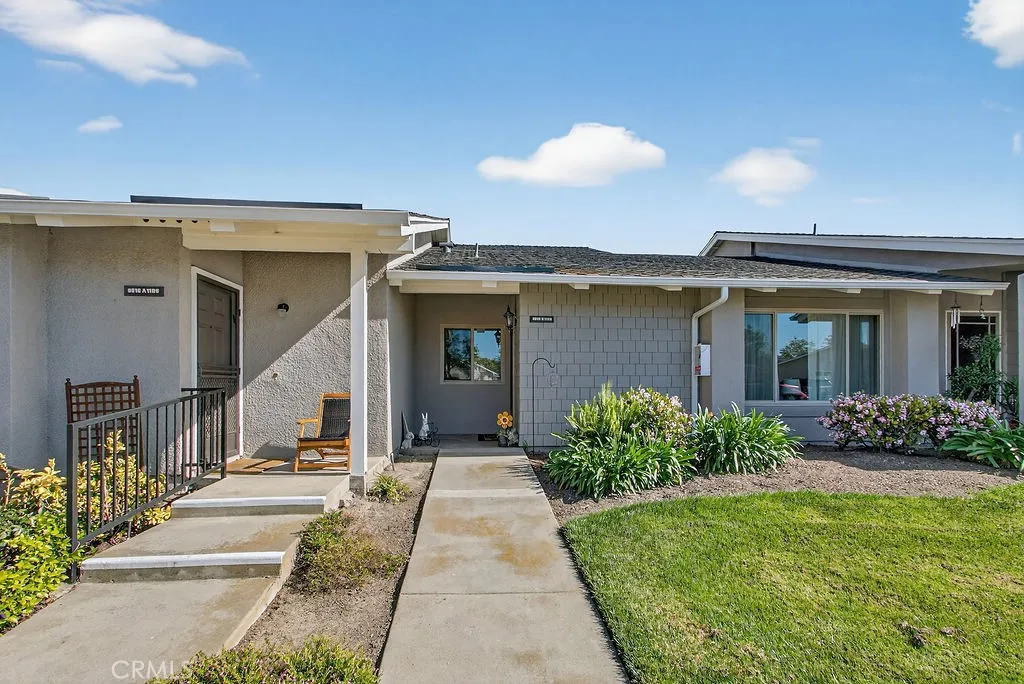 8816 Yuba Circle 1108b, Huntington Beach, California 92646 home-pic-1