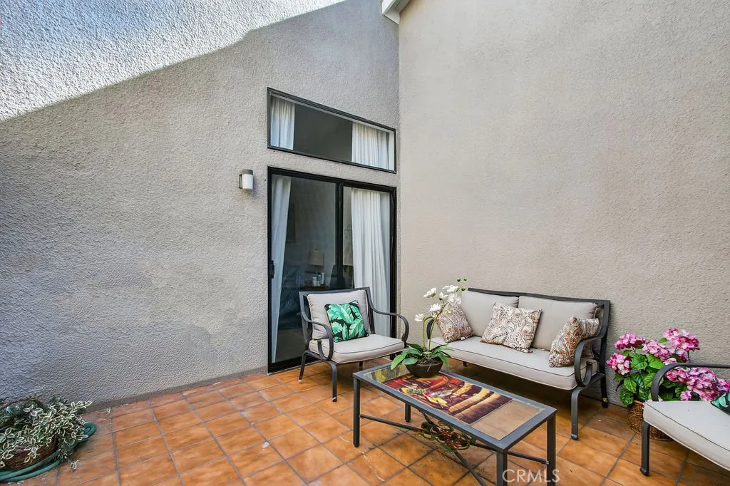 8816 Yuba Circle 1108b, Huntington Beach, California 92646 home-pic-9
