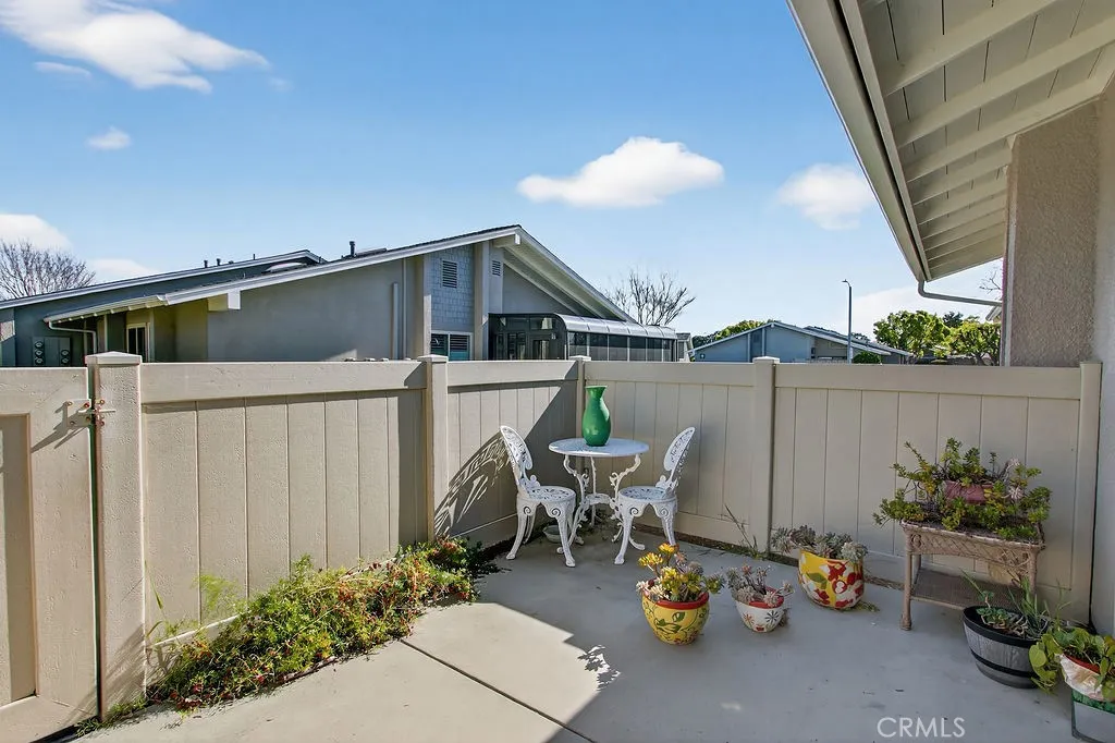 8816 Yuba Circle 1108b, Huntington Beach, California 92646 home-pic-17