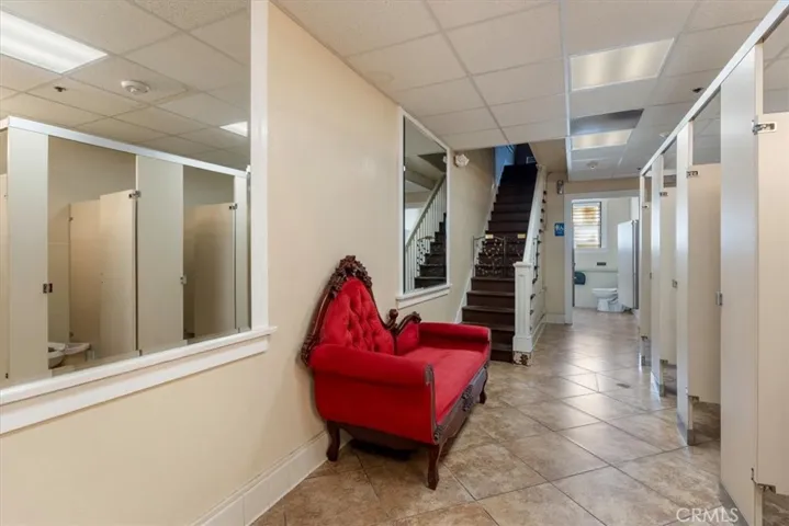 Ladies Room